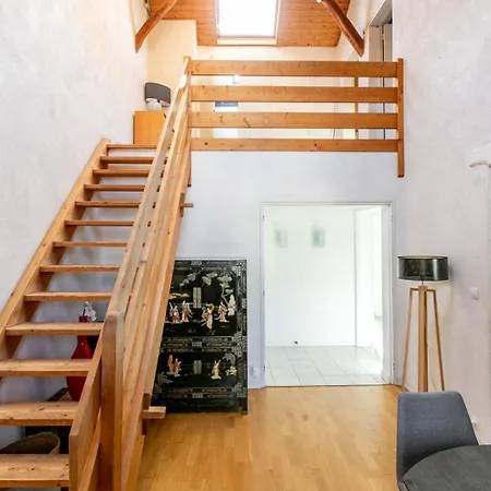 Apartment Comfortable Duplex - In The Heart Of For 8 *