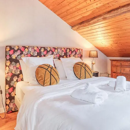 Apartment Comfortable Duplex - In The Heart Of For 8 *