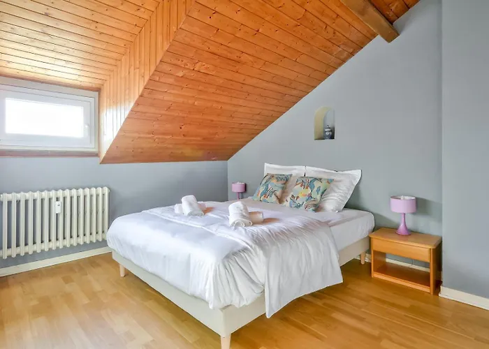 Comfortable Duplex - In The Heart Of For 8 Apartament *