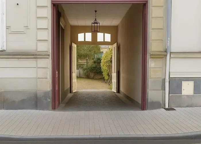 Apartament Comfortable Duplex - In The Heart Of For 8